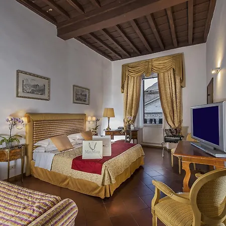 Sole Al Pantheon Suites Konukevi Roma