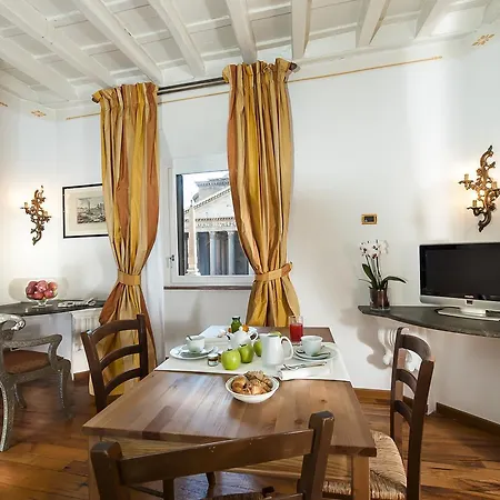 Sole Al Pantheon Suites 招待所 罗马